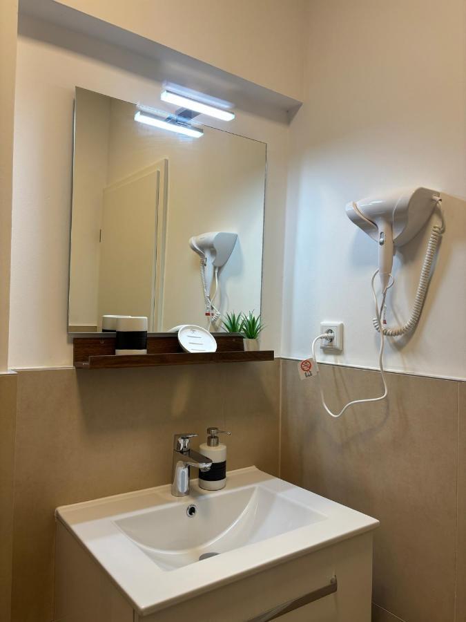 Lenti Duesseldorfer Apartment'S المظهر الخارجي الصورة
